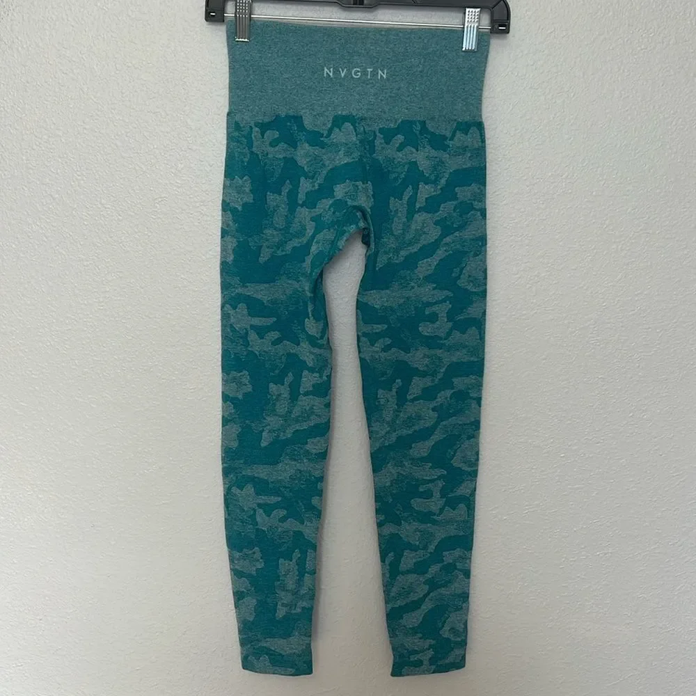 NVGTN Seamless Leggings Blue Camo Size Small